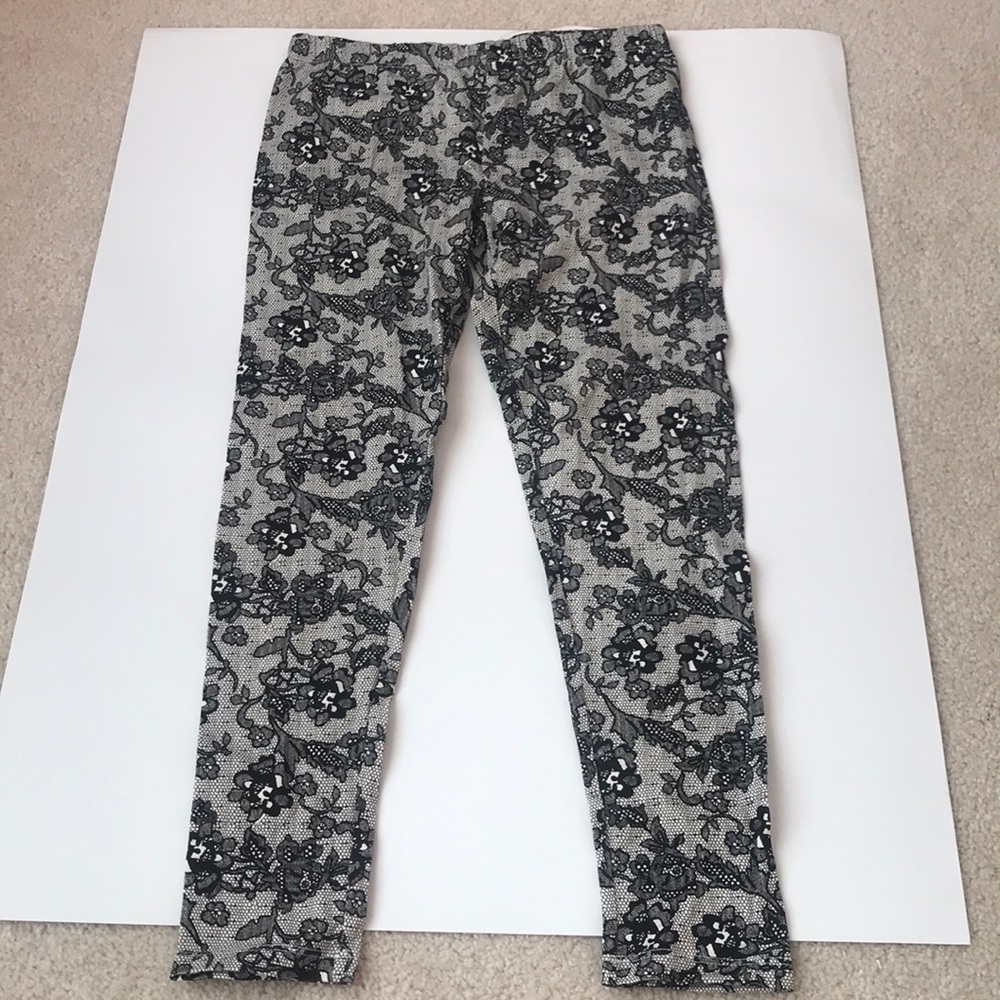Lace design leggings